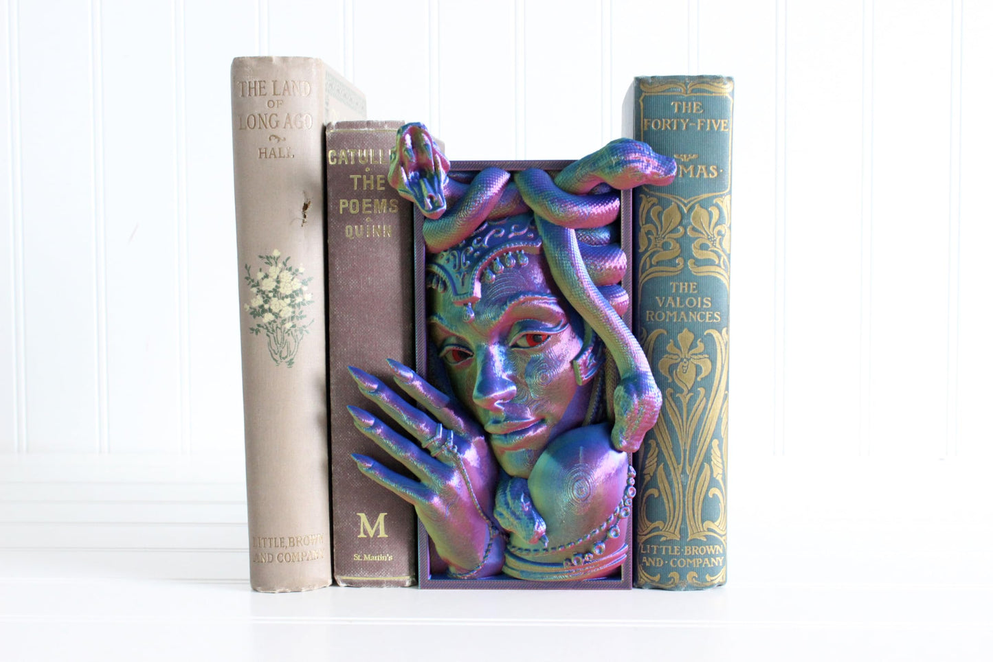 Medusa Book Nook, Fantasy Bookshelf Decor, 3D Print