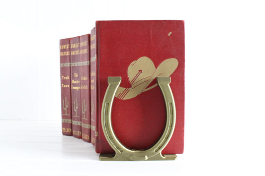 Horseshoe Bookend, Country Western Home Decor, Gifts for Cowboys and Cowgirls