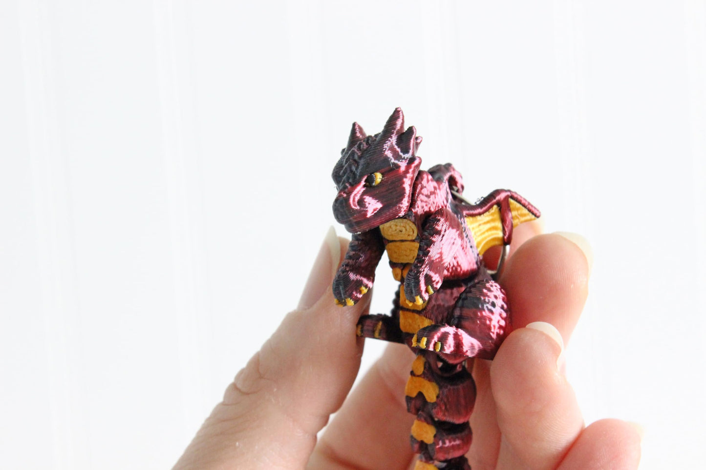 Dragon Keychain - Mini Dragon Keychain for Car Keys, Backpacks, and Purses