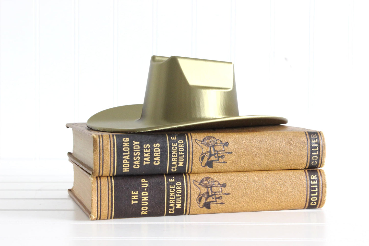 Cowboy Hat Decor, Cowgirl Hat Figurine, Country Western Home Decor, Southwestern Party Decor