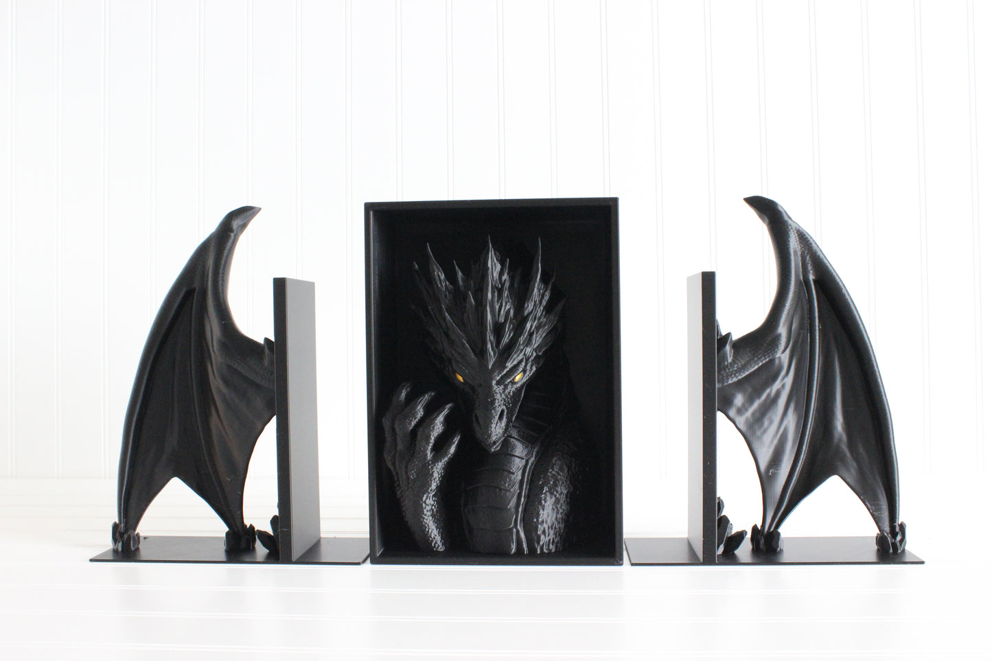 Dragon with Wings Bookends, Dragon Bookshelf Decor 3D Print