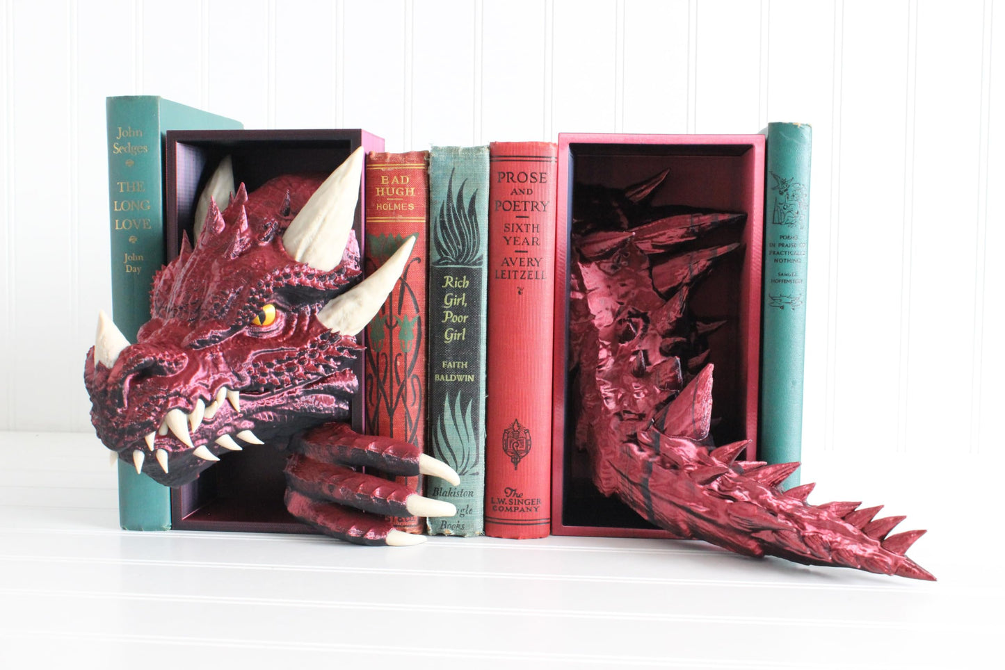 Dragon Book Nook, Dragon Head ONLY with Colored Spikes, Teeth, and Claws, Bookshelf Decor, 3D Print, Bookish