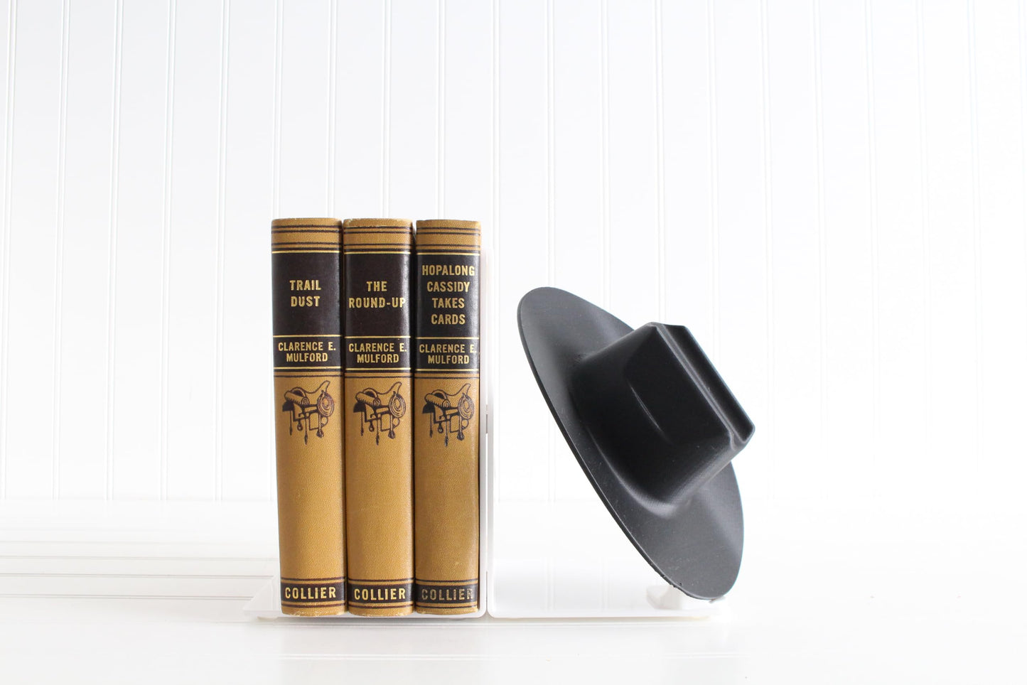 Cowboy Hat Bookend, Country Western Home Decor, Gifts for Horse Lovers